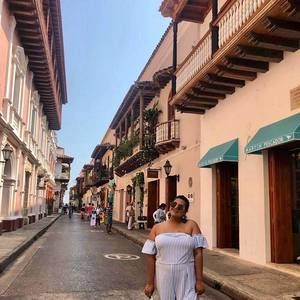 Meet your Posher, Fernanda